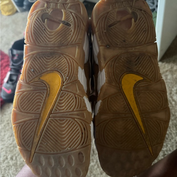 Mustard yellow and white Nike Airs - Picture 3 of 4